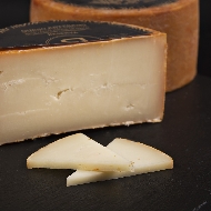 QUESO DE OVEJA LECHE CRUDA RESERVA ARTESANO CASERO